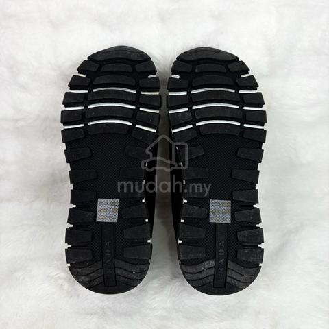 Prada Black Nylon Chunky Sneakers with White Logo - photo 5 of 6