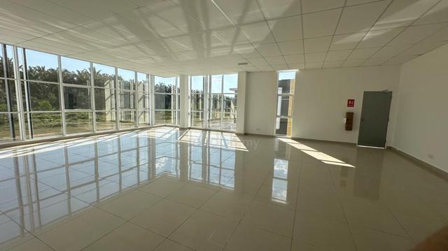 Rare Unit Ulu Tiram @ Desa Cermerlang Single Storey Cluster Factory 1