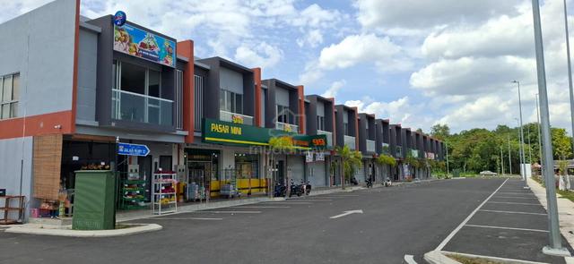 2 Tingkat Kedai Untuk Sewa @ Dengkil Taman Ruby 20x70 1