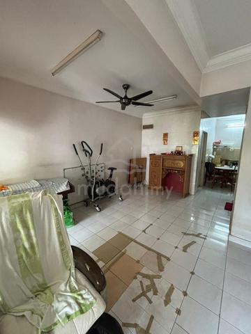 Saujana Damansara Double Storey For Rent 1
