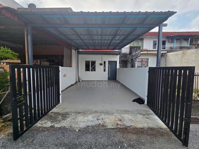 Refurbished 2 Storey Rasah | Nett 1