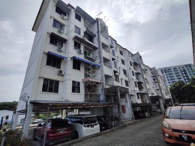 Raya Court 1