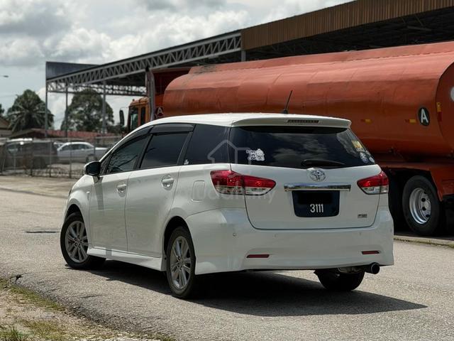 Full Spec✅2010 Toyota WISH 1.8 S - 3