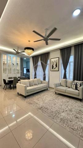 2 Storey Corner Lot, Regent Garden Eco Grandeur, Puncak Alam 1
