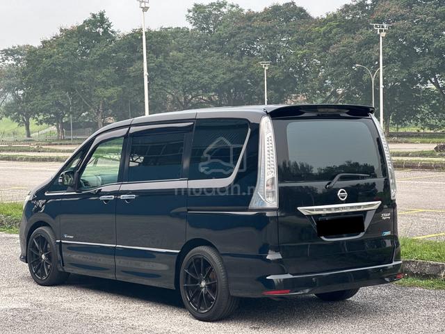 2013 Nissan SERENA 2.0 / MARKET BEST CONDITION / - 2