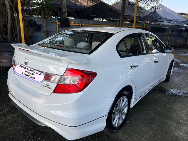 2015 Honda CIVIC 1.8 S FACELIFT (A) - 4