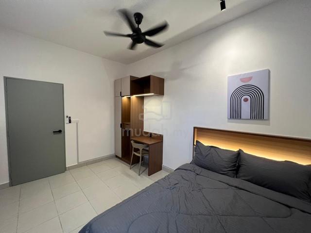 Female Unit The Netizen Condo Bandar Tun Hussein Onn next to MRTCheras 1