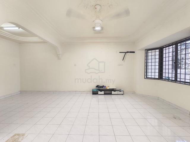 Bandar Selesa Jaya Double Storey terrace For Sale Fully Extend 1