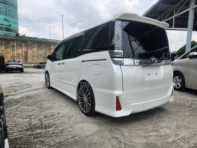 2021 Toyota VOXY - 5