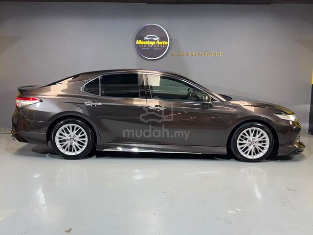 2019 Toyota CAMRY 2.5 V (A) Modelista Full Service - 4