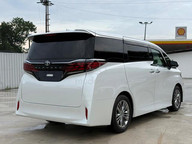2025 Toyota ALPHARD 2.5 Z ADV PARK SROF 5K KM - 2