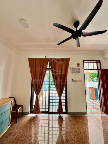 FOR RENT DOUBLE STOREY Taman Bukit indah 1