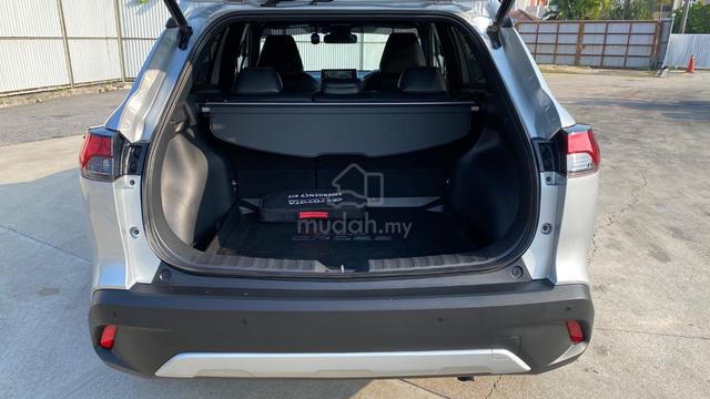Toyota COROLLA CROSS 1.8 V (A) Like NewCar - 4