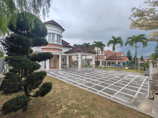 Double storey bungalow lavender height senawang 1