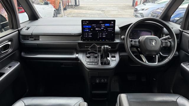 SALE [FULL LOAN] 2022 Honda STEPWAGON 1.5 SPADA - 3