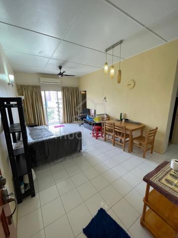Taman Kristal 1