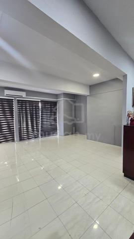 BDC RH Plaza 1st floor office for rent 1