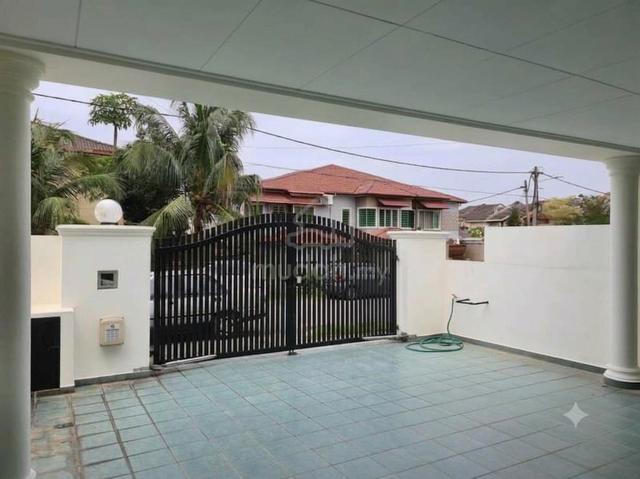 20 x 70 ✅ Not facing house ✅Renovated - Puncak Jalil 1