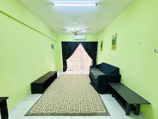 Plaza Indah 1