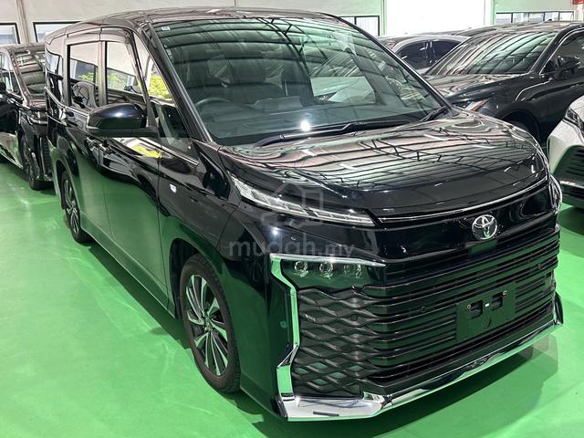 2022 Toyota VOXY 2.0 S-Z (A) - 1