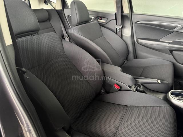 Honda Jazz 1.5 Facelift (A) High Grade Premium Spc - 4