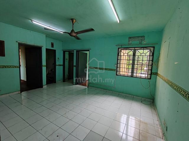 Cempaka Apartment (Taman Bunga Raya) 1