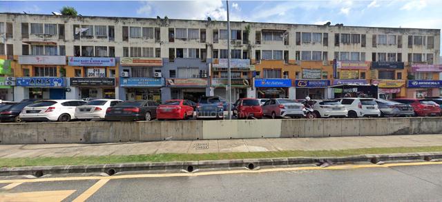 megan setapak . 2 sty shop-office lot . with 2c/p and 2 office lot 1