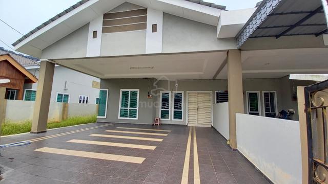 Semi D Setingkat, Taman Bunga Raya, Kuala Kangsar, Perak 1