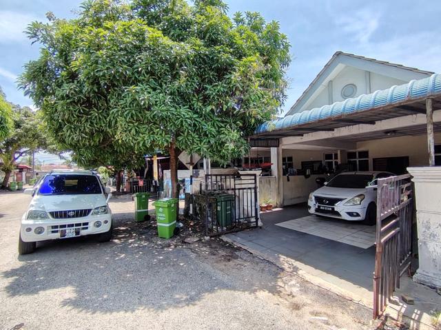 Teres Setingkat Extended Freehold Di Balok Makmur 1