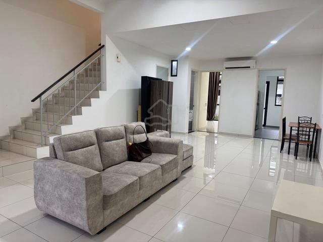 Eco Summer Tebrau - European style Double storey House  for rent 1
