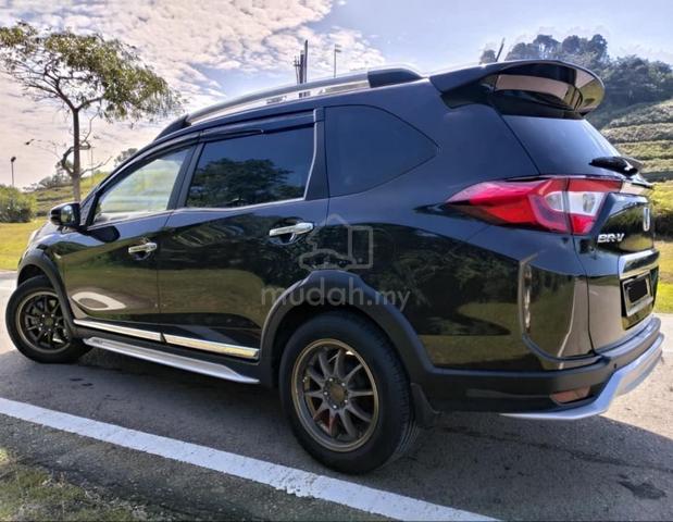 Honda BR-V 1.5 V 7 Seaters Full Bodykit Leather St - 5