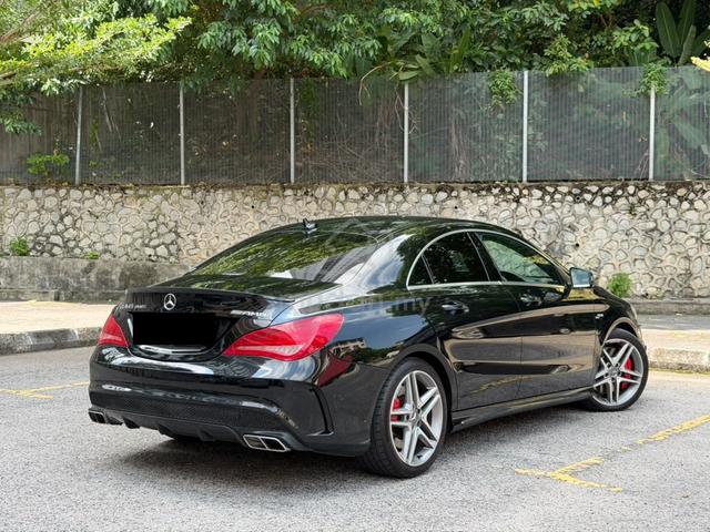 Mercedes Benz CLA45 AMG (CBU) 2.0 / REG YEAR 2020 - 4