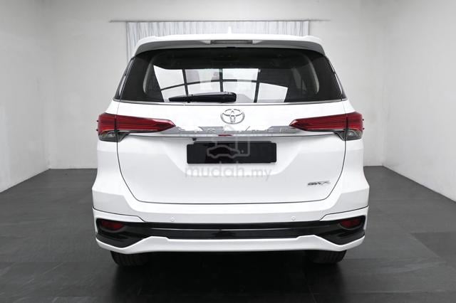 2016 Toyota FORTUNER 2.7 V ENHANCED (A) 4X4 TIPTOP - 5