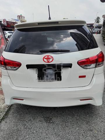 2013 Toyota WISH 1.8 G ZGE20G FACELIFT (A) - 2
