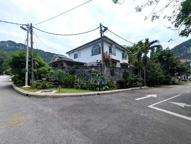 CORNER LOT Double Storey Bungalow Taman Melawati FREEHOLD Renovated 1