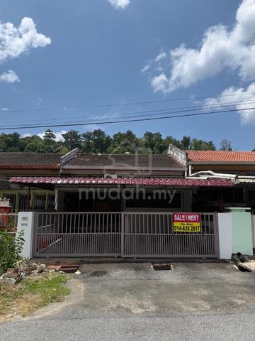 Single Storey Terrace @ Taman Chip Aik for rent 1