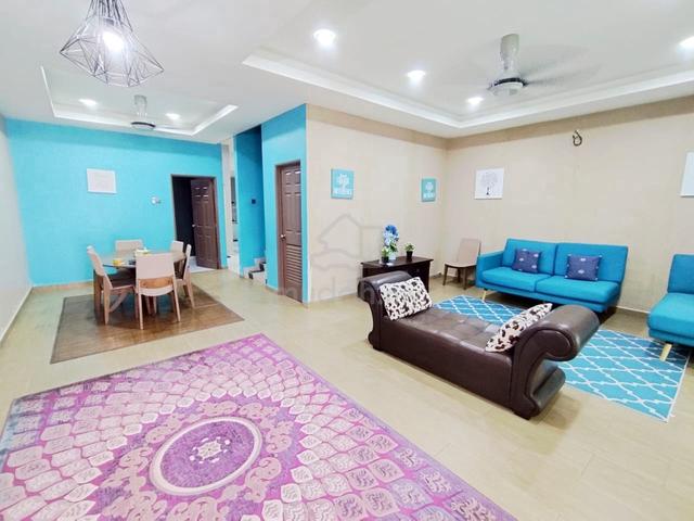 NEARBY HTF FULLY FURNISH AIRCOND KITCHEN CABINET 2 Storey Teres Kangar 1