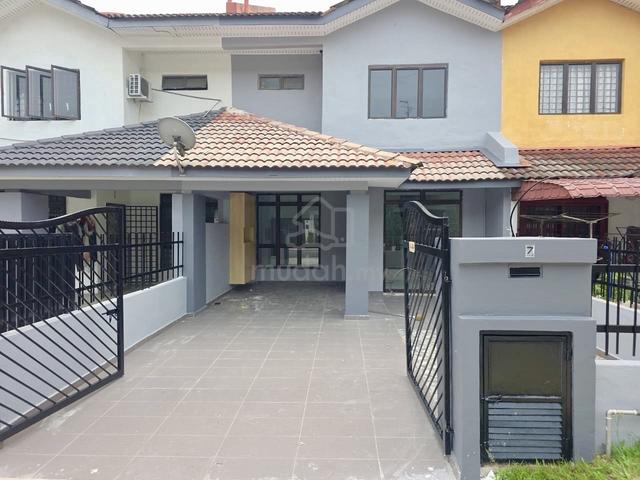 Mount Austin 2 Storey Terrace Fully Renovated Gated Guarded 1