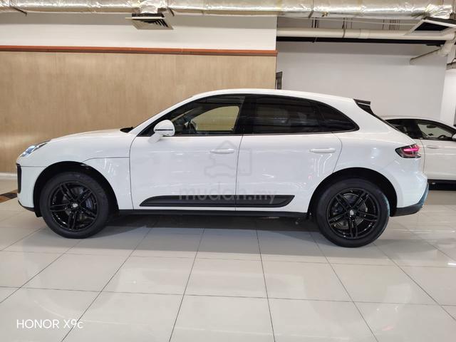 JPN CBU - 2022 Porsche MACAN 2.0 NEW FACELIFT SUV - 3