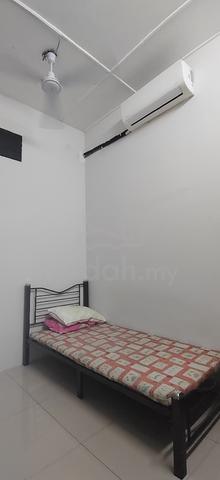 Fully furnished room let at Tmn Berkerly Klang 1