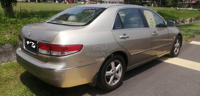 2004 Honda ACCORD 2.0 VTI (A) - 4