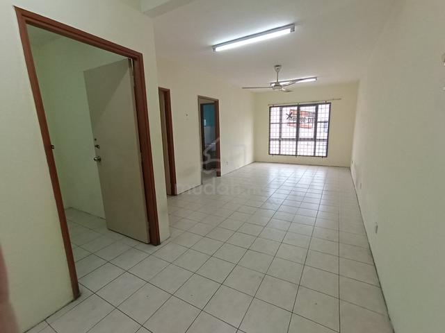 Pusat Komersial Seksyen 7 1