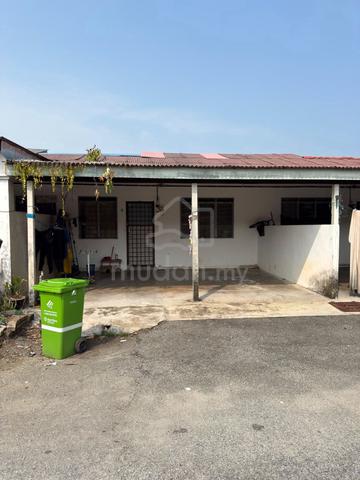 Freehold I Parking Muat 2 Kereta I Taman Mahkota Permai, Batu 11 1