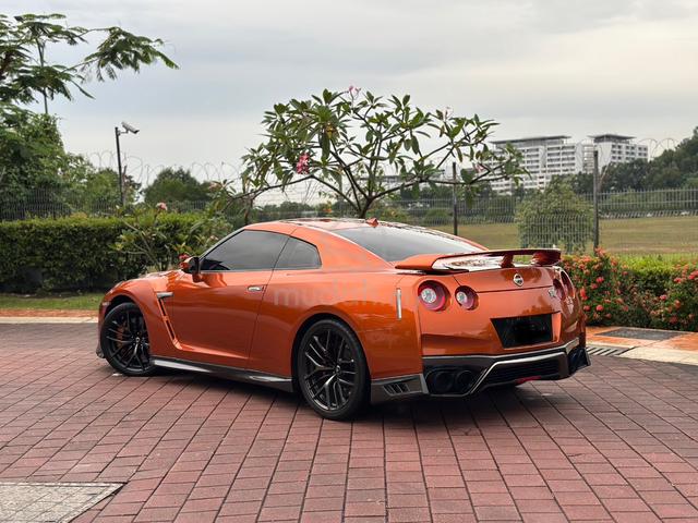 2017 Nissan GT-R 3.8 RECARO (A) - 1