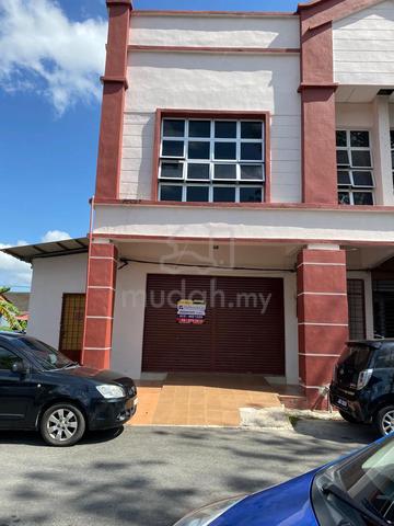 Taman Aman - Rumah Kedai Lot Tepi 1