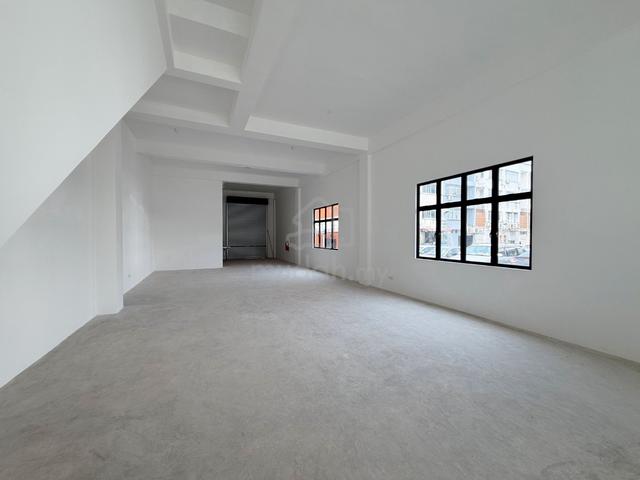 Permas Avenue Permas 10/6B 3 Storey Shoplot End Lot For Rent 1