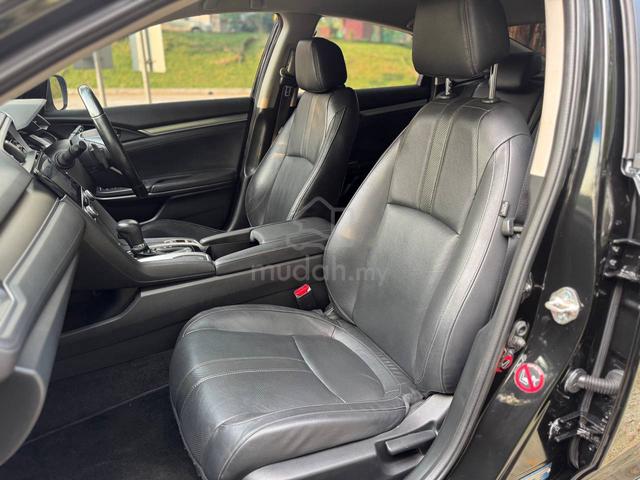 2021 Honda CIVIC 1.5 TC (A) ONE OWNER - 4