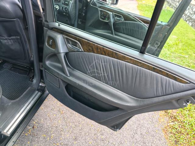 1997 Mercedes Benz 230E 2.3 (A) - 2