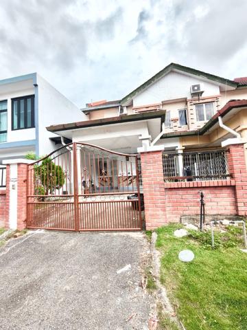 【For Rent】Kulai @ Bandar Indahpura Teratai Double Storey Terrace House 1