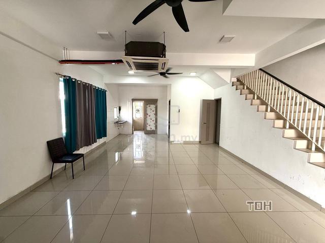 For Rent Amverton Links nr Nsk Sentosa 2 storey house gated guarded 1